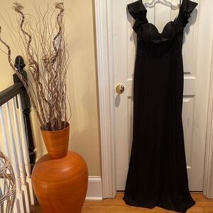 Kleinfeld 🔥Sale🔥black elegant dress